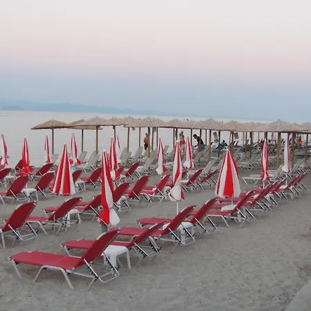 Finikas * Polychrono