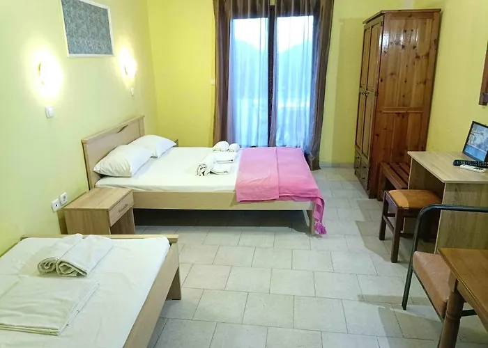 Finikas * 波利克罗诺