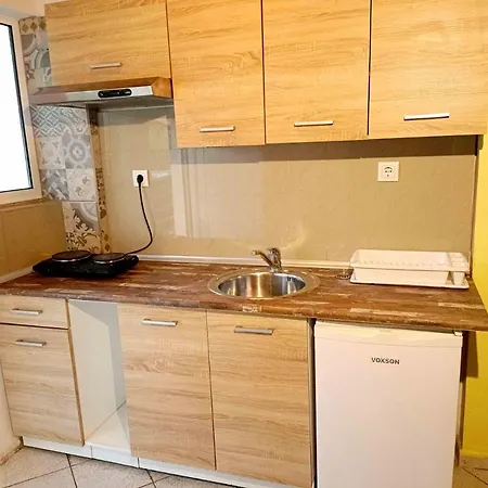 Finikas Apartment